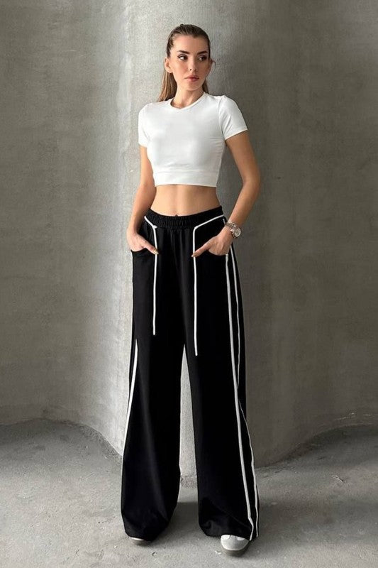 Lulu Drawstrings Jogger Pants