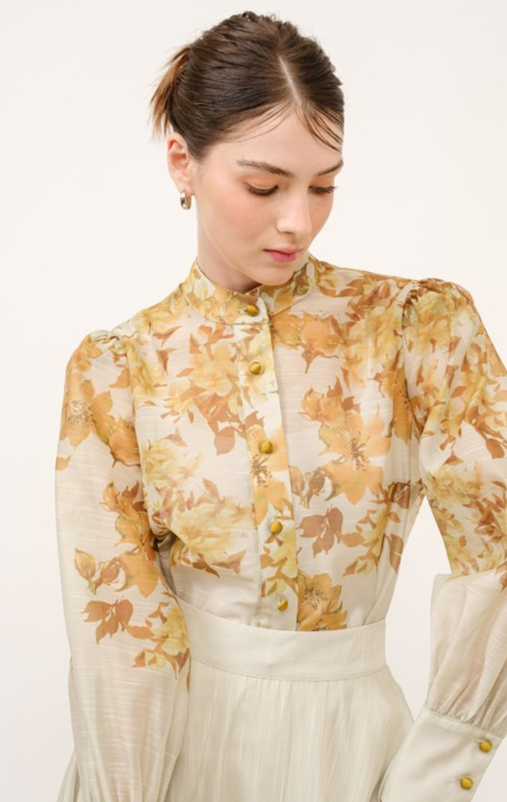 Lama floral puff sleeves Blouse