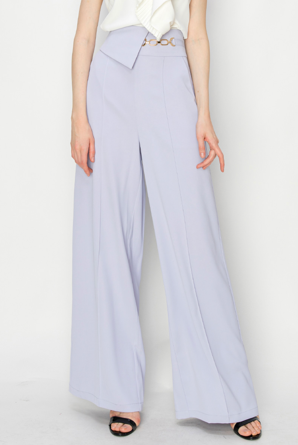 High Waist Buckle detail wide pants.