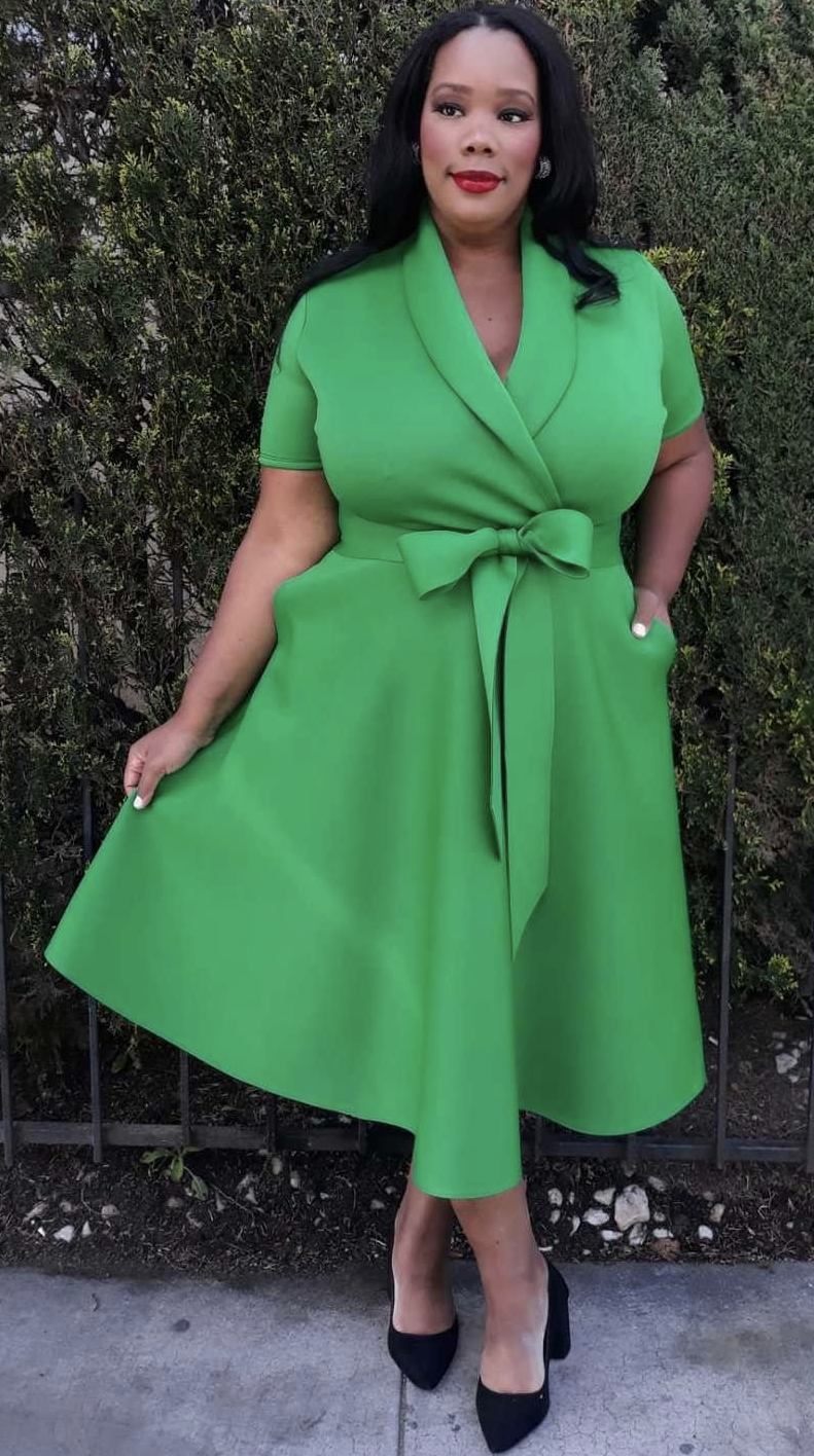 Wrap front dress with belt and pockets - Plus Size