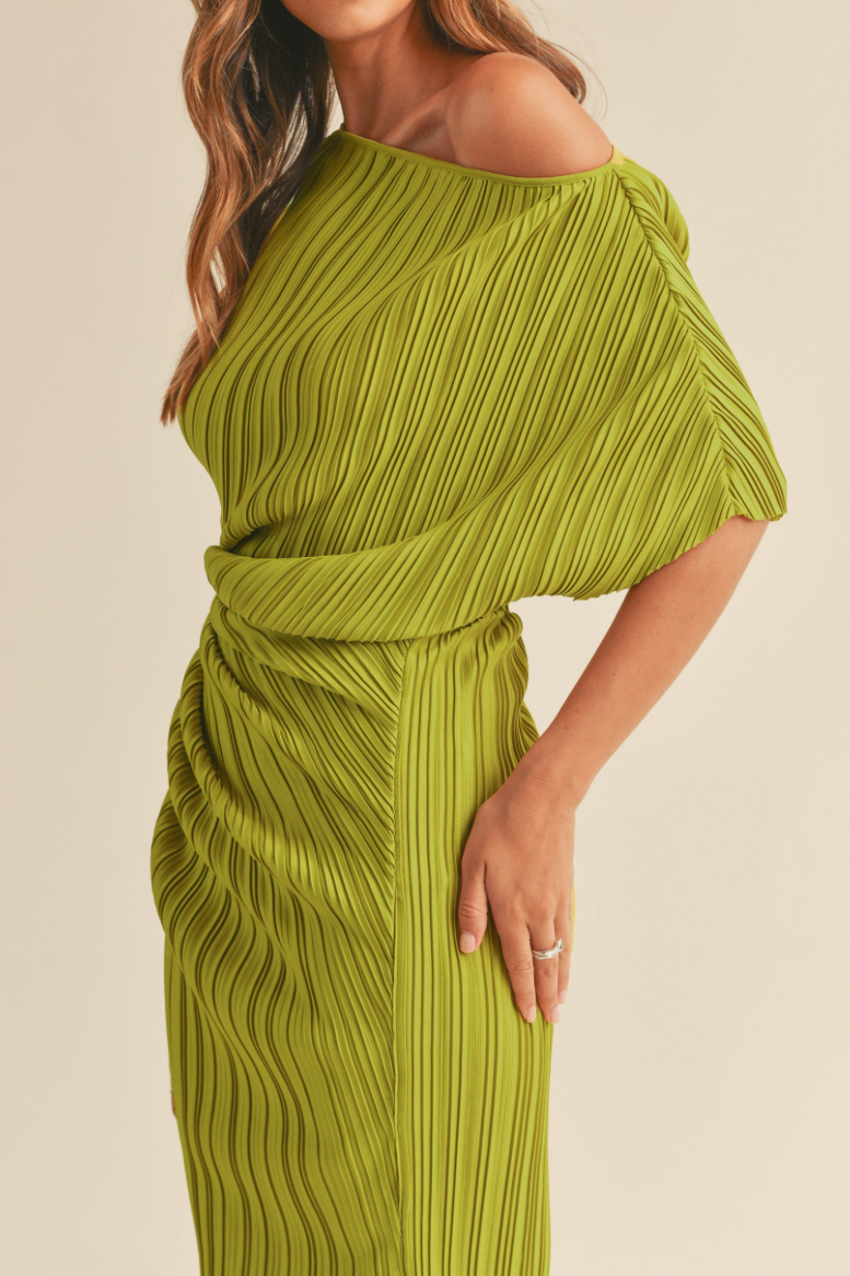 Eliana Pleated Side Ruched Midi Dress