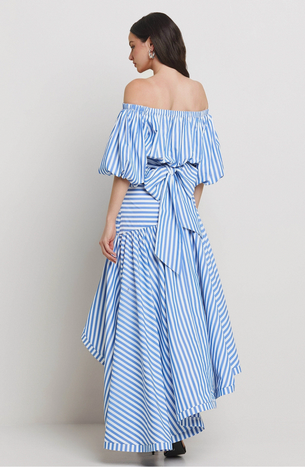 Wafa Off Shoulder Maxi Dress